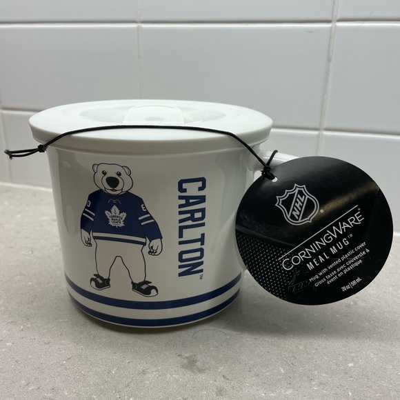 Official NHL Toronto Maple Leafs Carlton the Bear Mascot Corningware Meal Mug - Picture 10 of 13